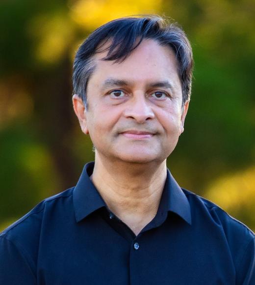 headshot of Saif Islam